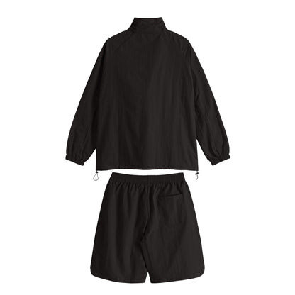 ロゴ　ナイロンセットアップ black image